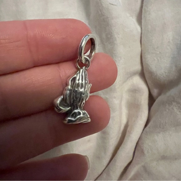 Brighton Jewelry - NWT Brighton Praying Hands Charm